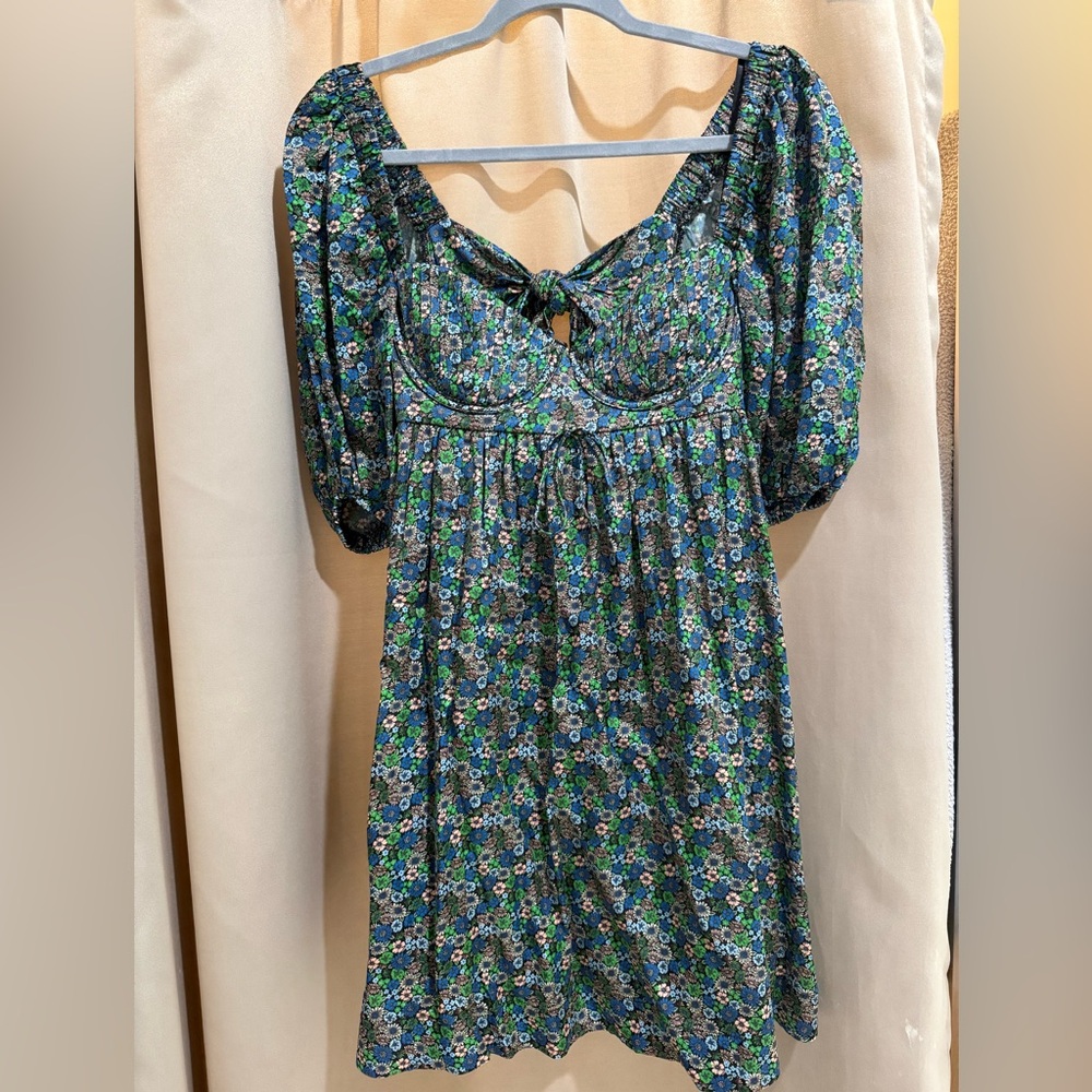 Floral Puff Sleeve Dress